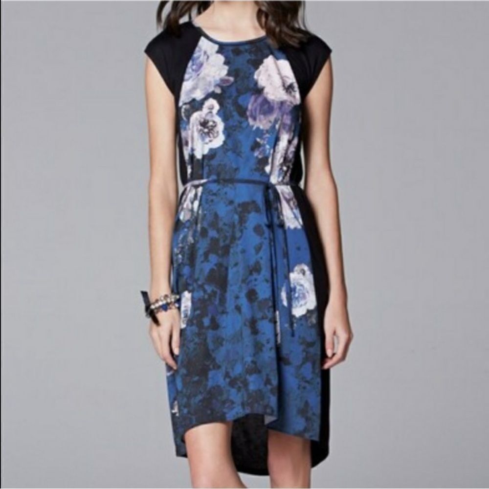 Simply vera Vera   wang Floral Black and Blue Dress with defects nwt pictured